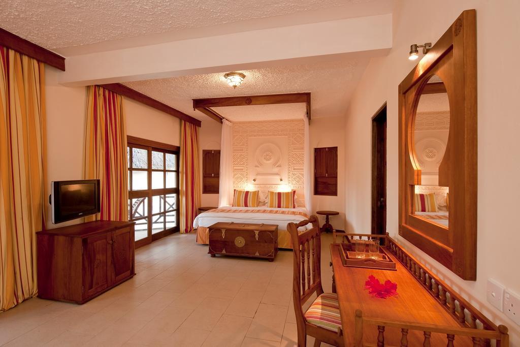 Neptune Village Beach Resort & Spa Galu Luaran gambar