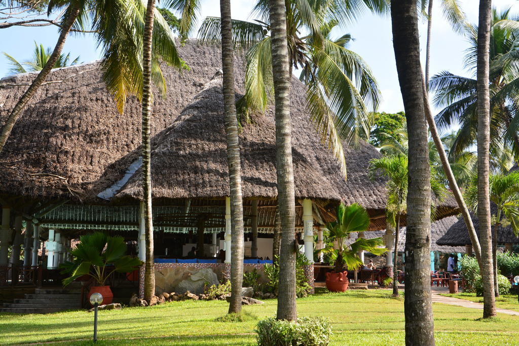 Neptune Village Beach Resort & Spa Galu Luaran gambar
