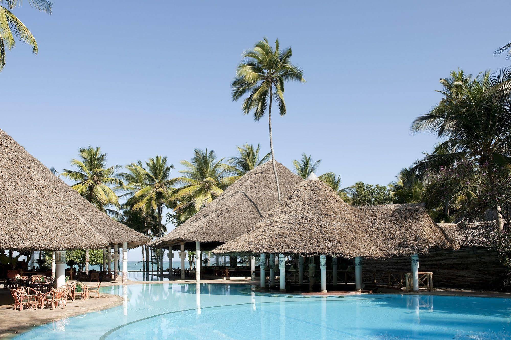 Neptune Village Beach Resort & Spa Galu Luaran gambar