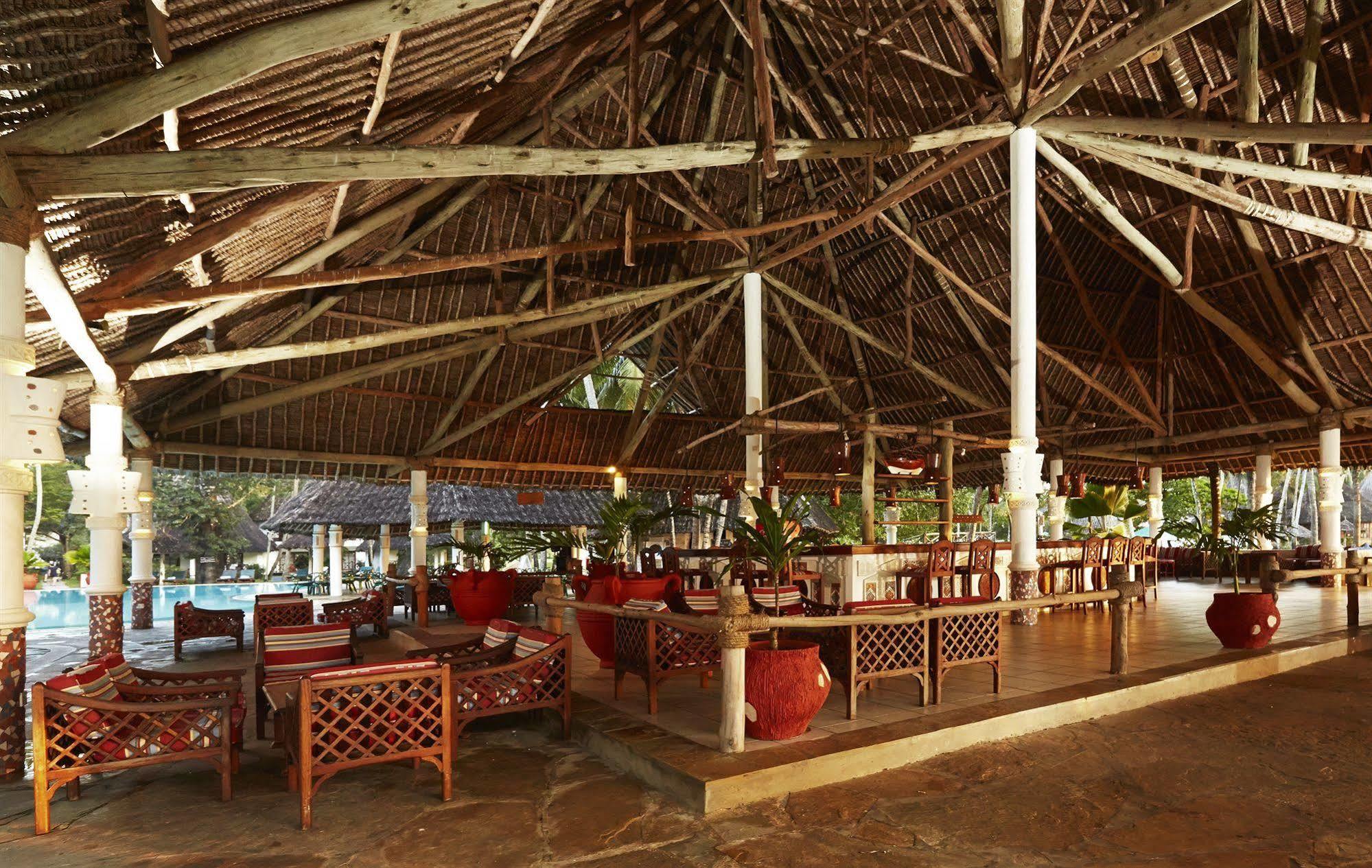 Neptune Village Beach Resort & Spa Galu Luaran gambar